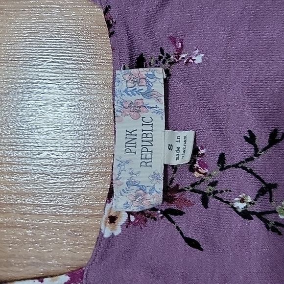 Pink Republic Floral Tank Top size small - Picture 6 of 8